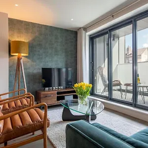 The Quadrant - The Larsen York