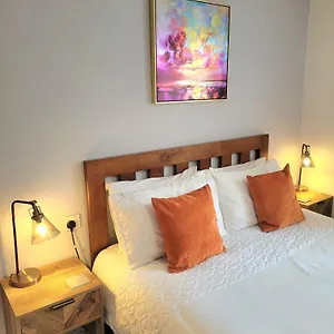 1 Merchants Gate - 2 Bedroom, With Private Parking York