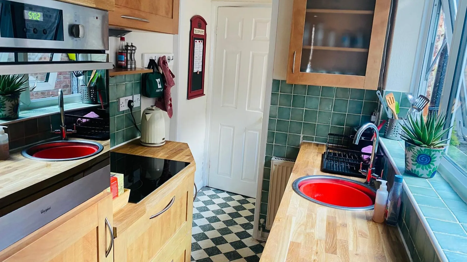 Holiday home Comfy Home Within City Wall, 10 Mins Walk To Centre, Attractions & Railway Station York