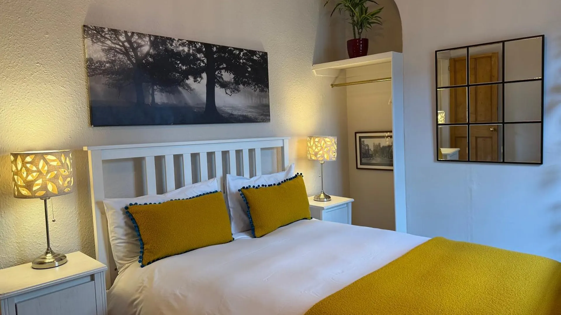 Comfy Home Within City Wall, 10 Mins Walk To Centre, Attractions & Railway Station York 0*,