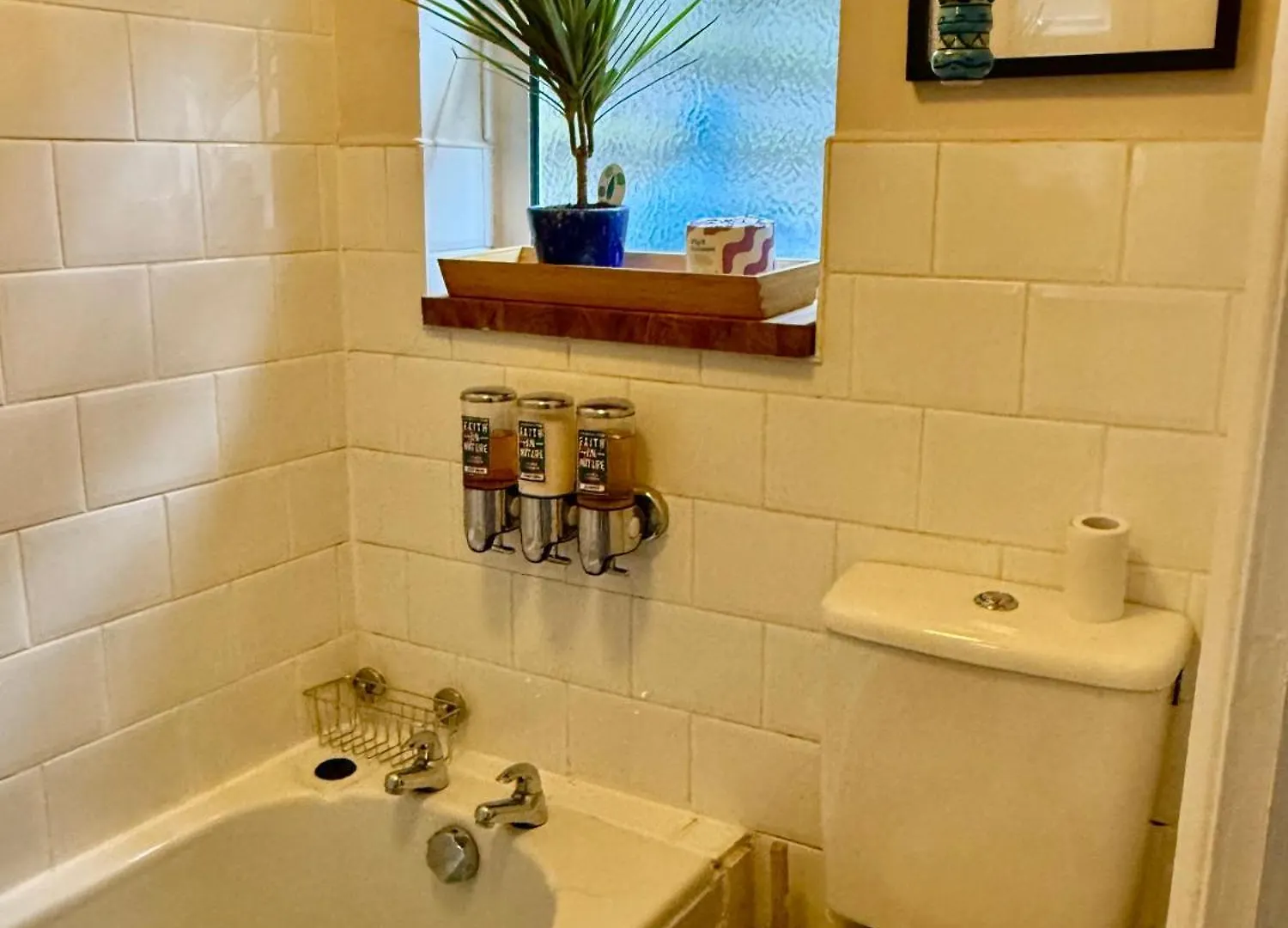 Comfy Home Within City Wall, 10 Mins Walk To Centre, Attractions & Railway Station York